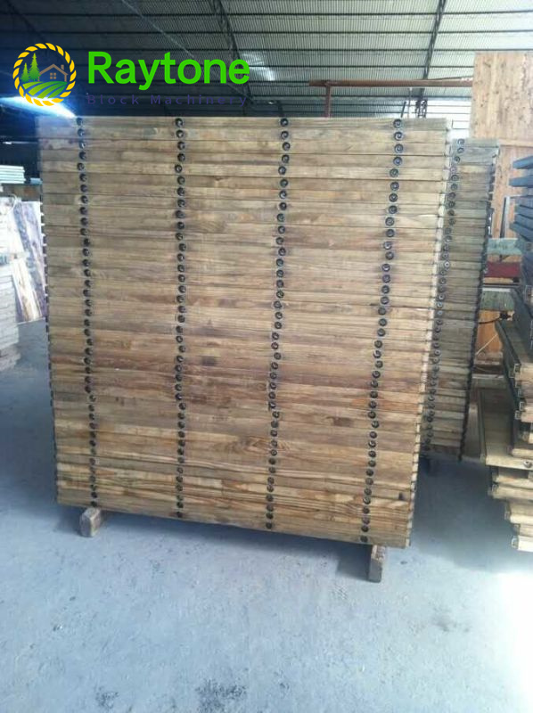 Solid wood pallet for block machine-RAYTONE